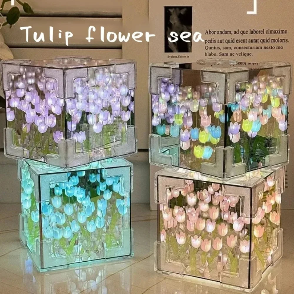 Infinity Cube Tulip Lamp®️